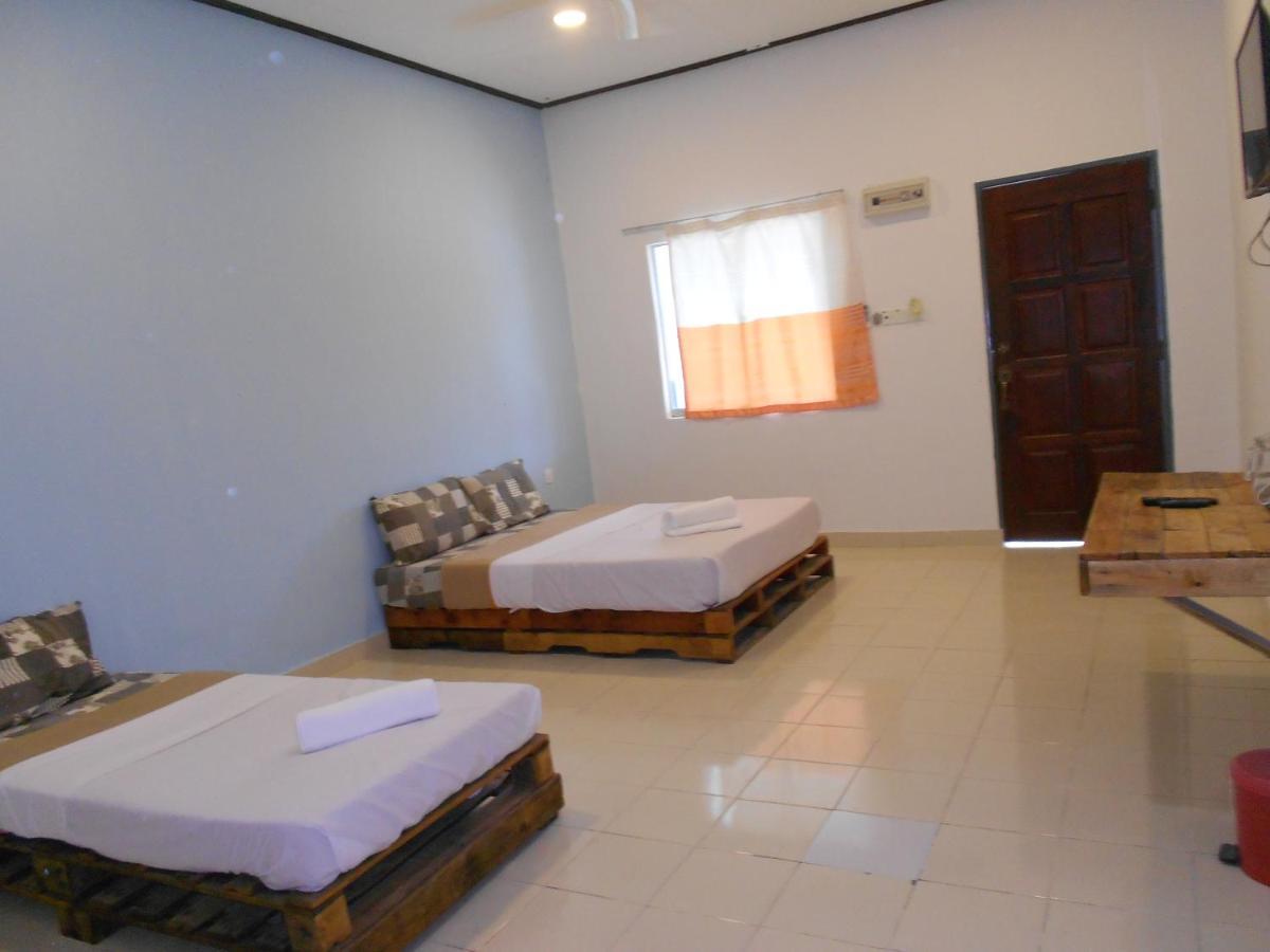 Perintis Motel Cenang بانتايْ تْشينانغ المظهر الخارجي الصورة