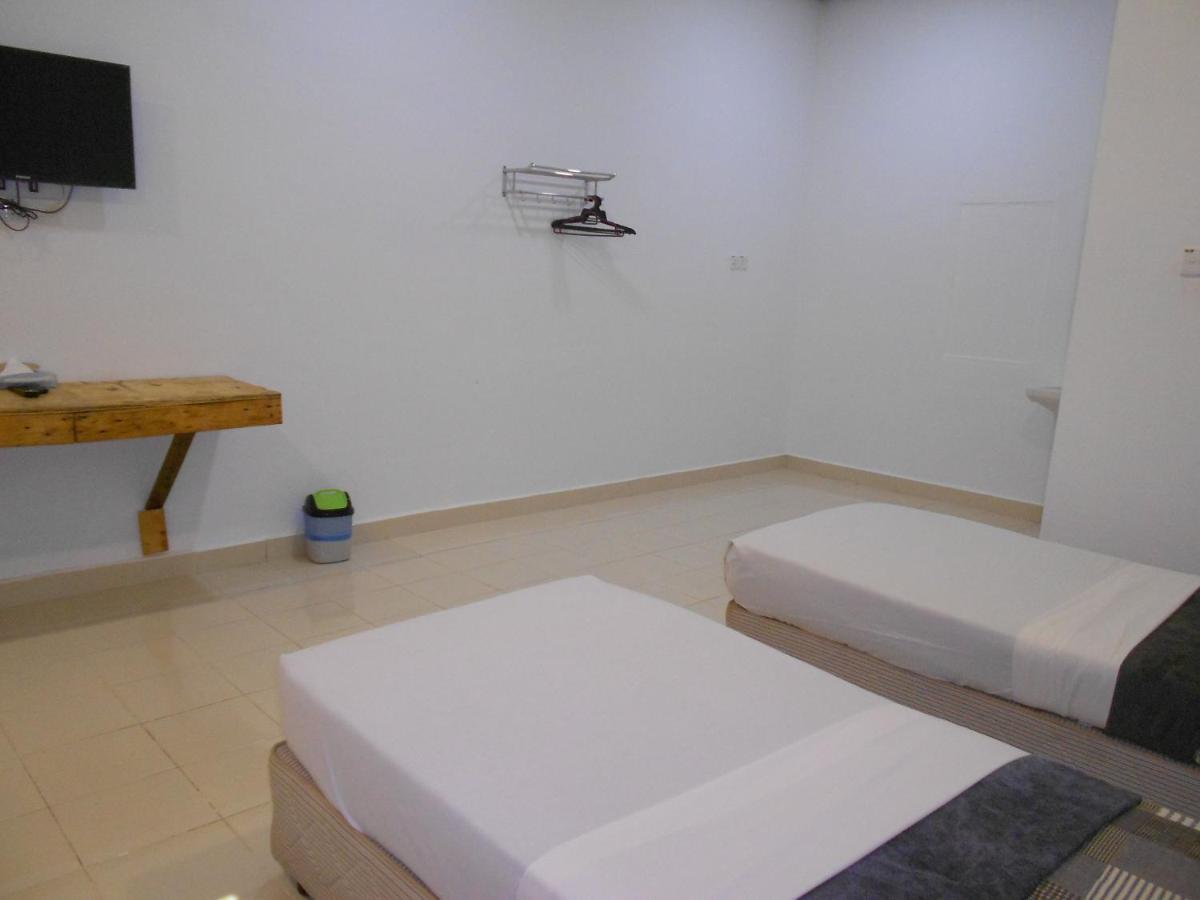 Perintis Motel Cenang بانتايْ تْشينانغ المظهر الخارجي الصورة