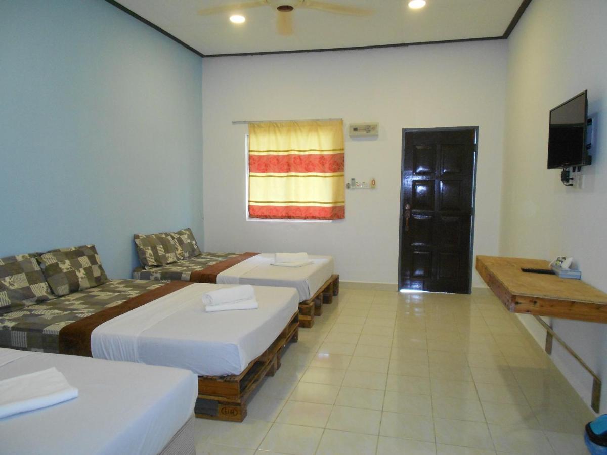 Perintis Motel Cenang بانتايْ تْشينانغ المظهر الخارجي الصورة