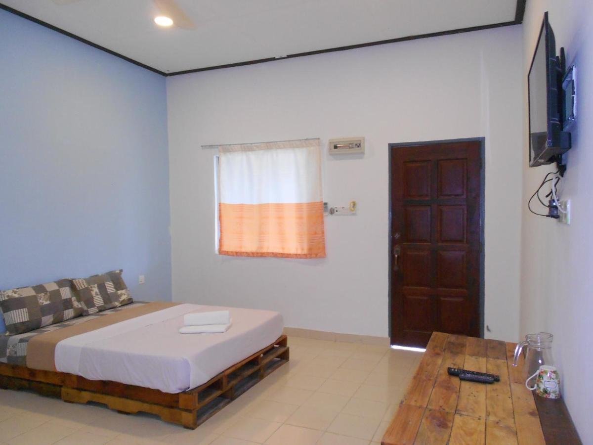 Perintis Motel Cenang بانتايْ تْشينانغ المظهر الخارجي الصورة
