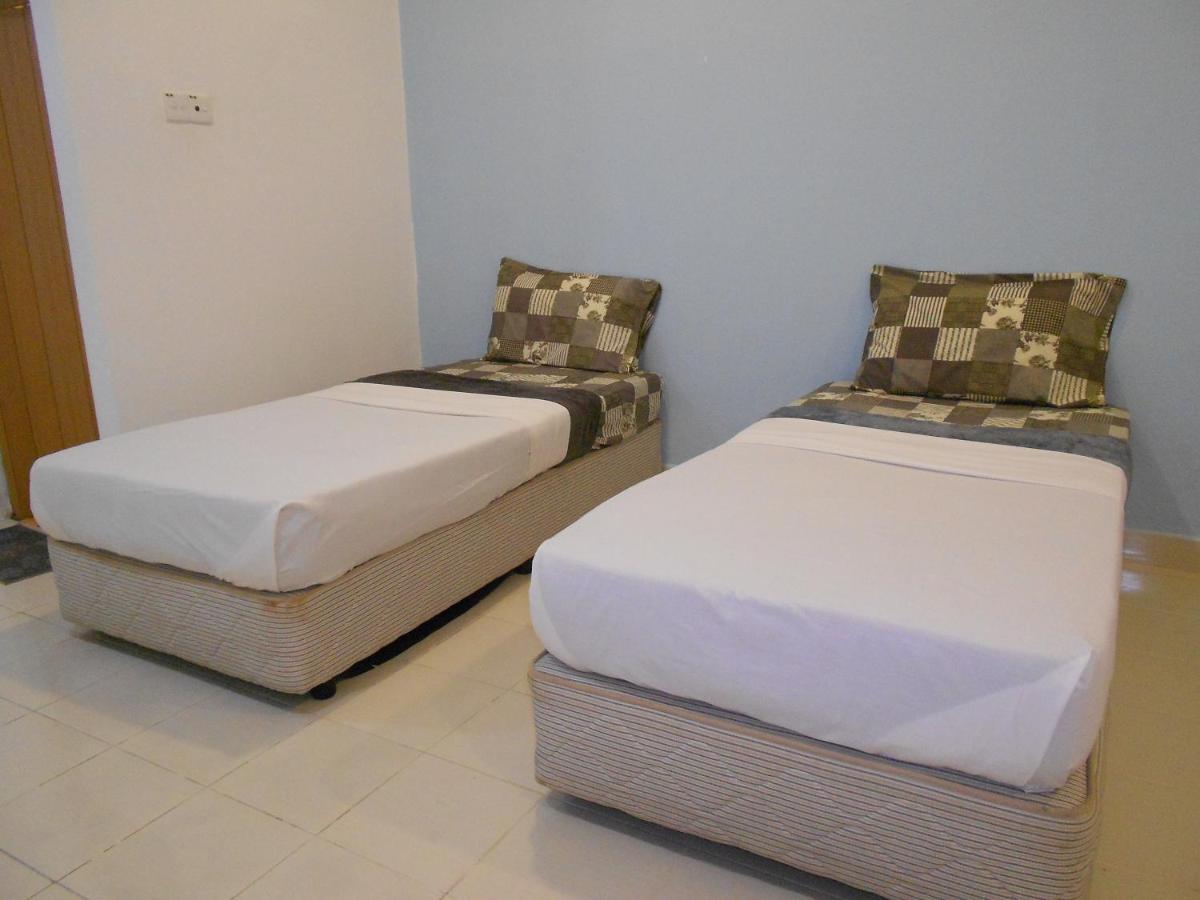 Perintis Motel Cenang بانتايْ تْشينانغ المظهر الخارجي الصورة